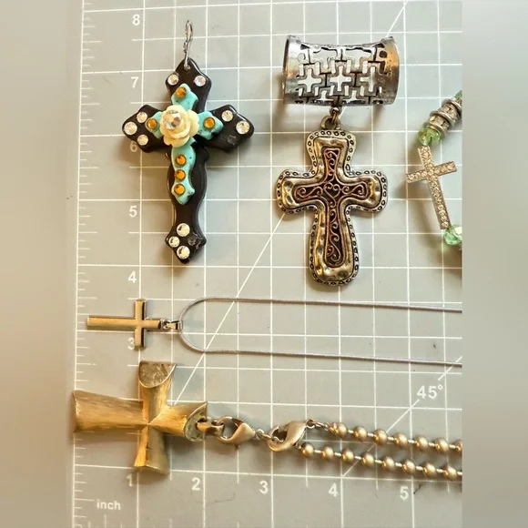 Vintage Christian Cross Jewelry Repurpose Lot - Picture 11 of 17